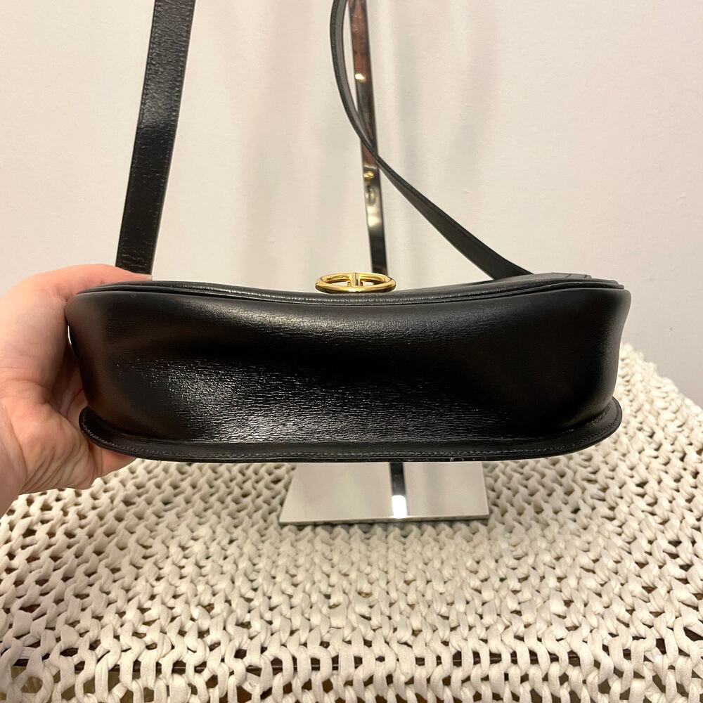 Christian Dior Crossbody Bag Black Vintage Logo Quiet Luxury Etched Leather - Picture 3 of 13